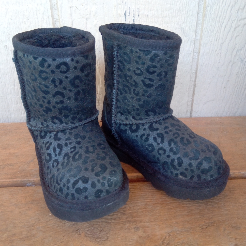 UGG Kids Leopard Print Boots - Black and Gray